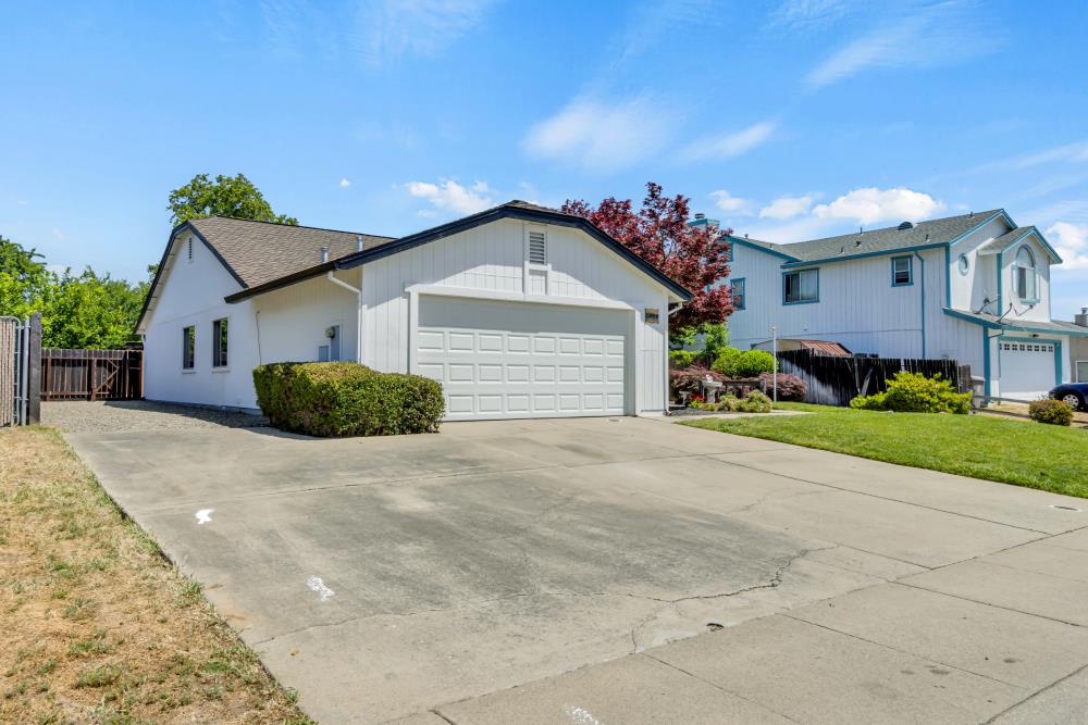 5984 Sawyer Circle