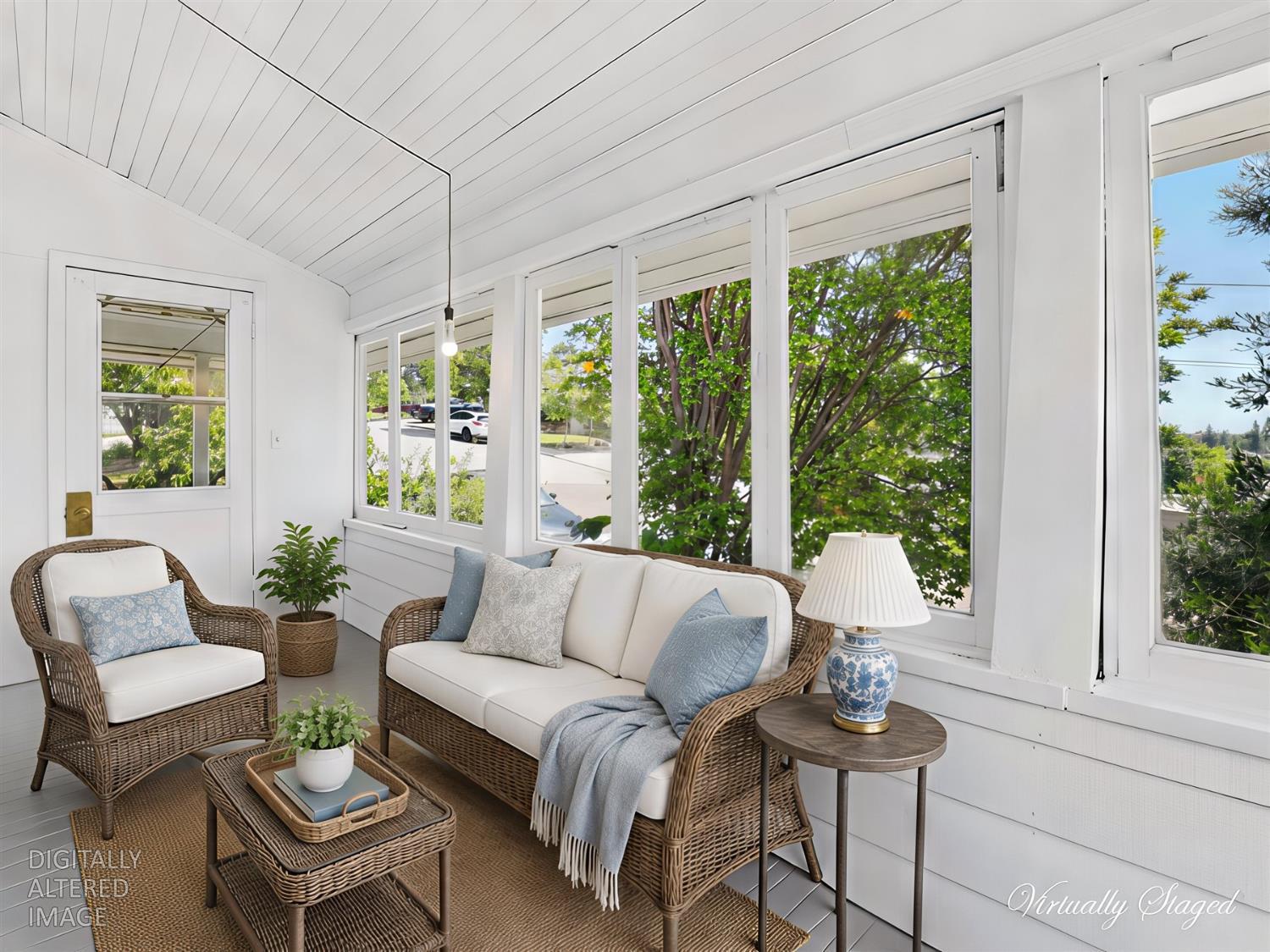 131 Huntley Avenue
