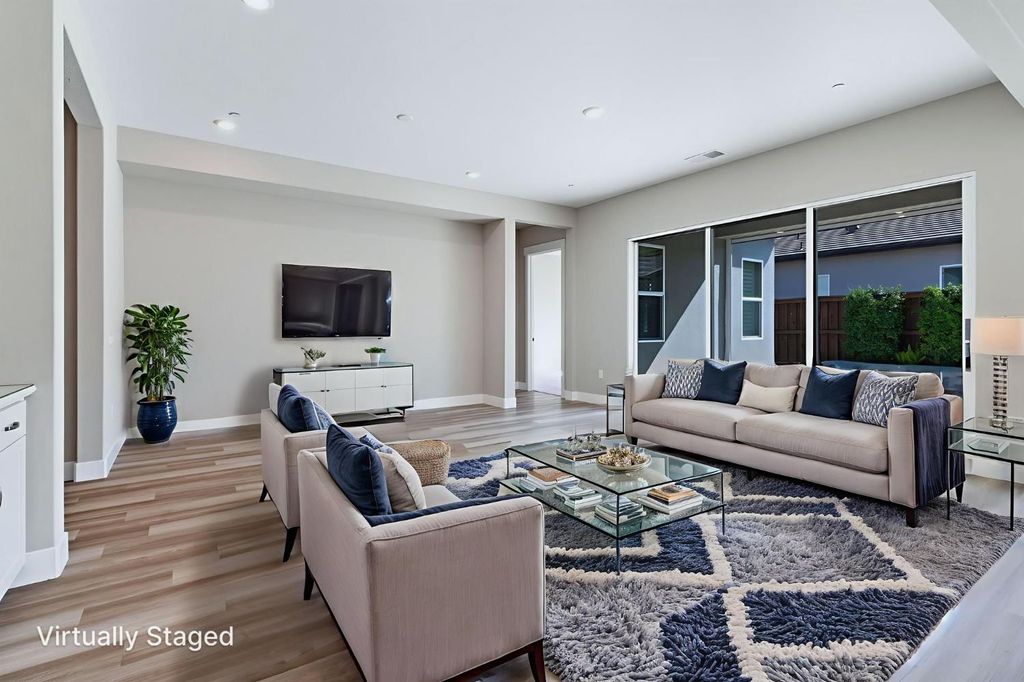 Photo of 1292 Laurel Dr, Manteca, CA 95336 (MLS # 225117193)