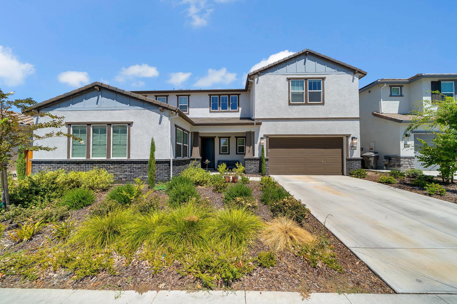 1056 ELITE Street