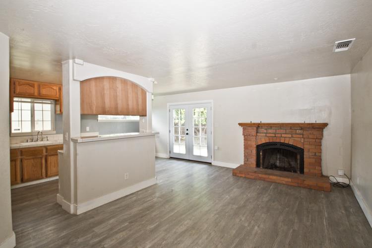 916 Joan Street