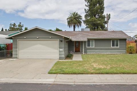 MLS: 225061386
