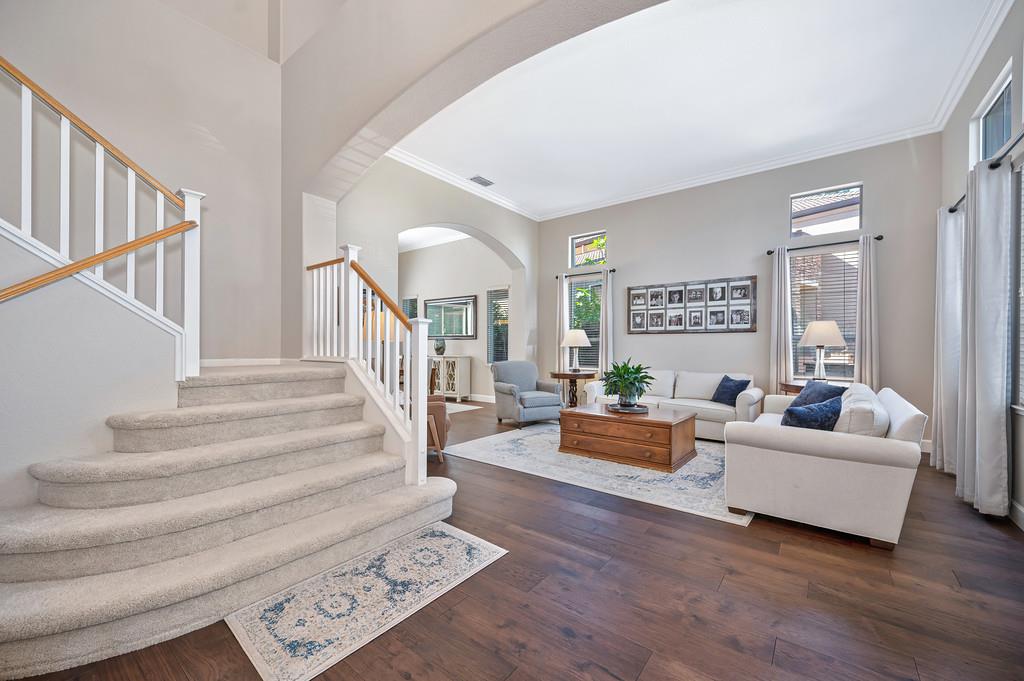 8385 Horncastle Avenue