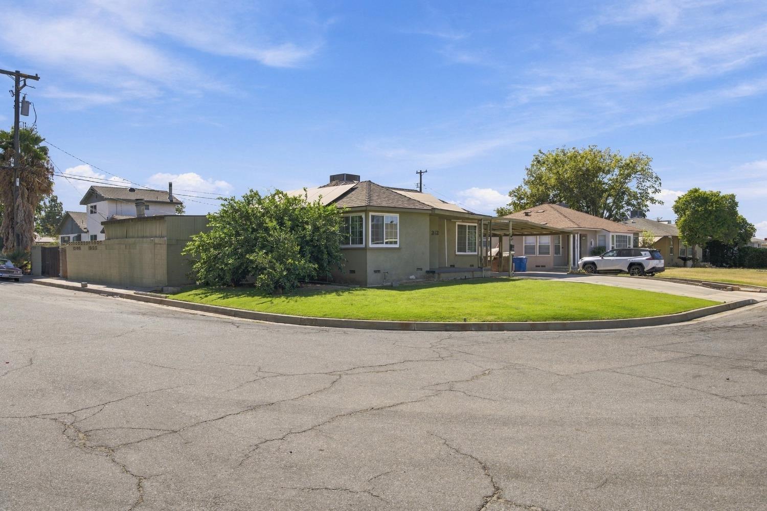 2137 Sacramento