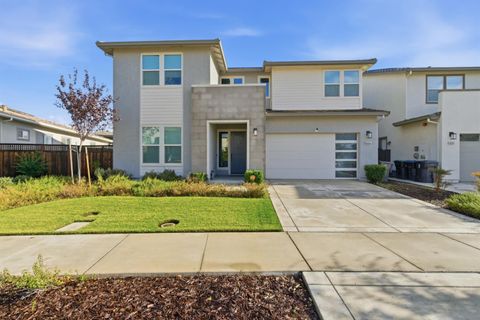 3233 Kipling Drive Lathrop CA 95330