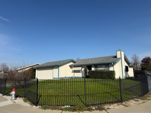 7637 Nixos Way Sacramento CA 95823