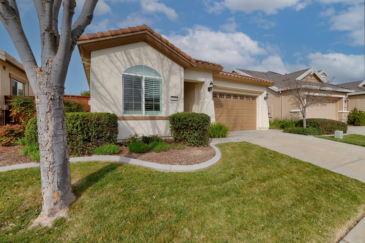 2120 Arlington Drive