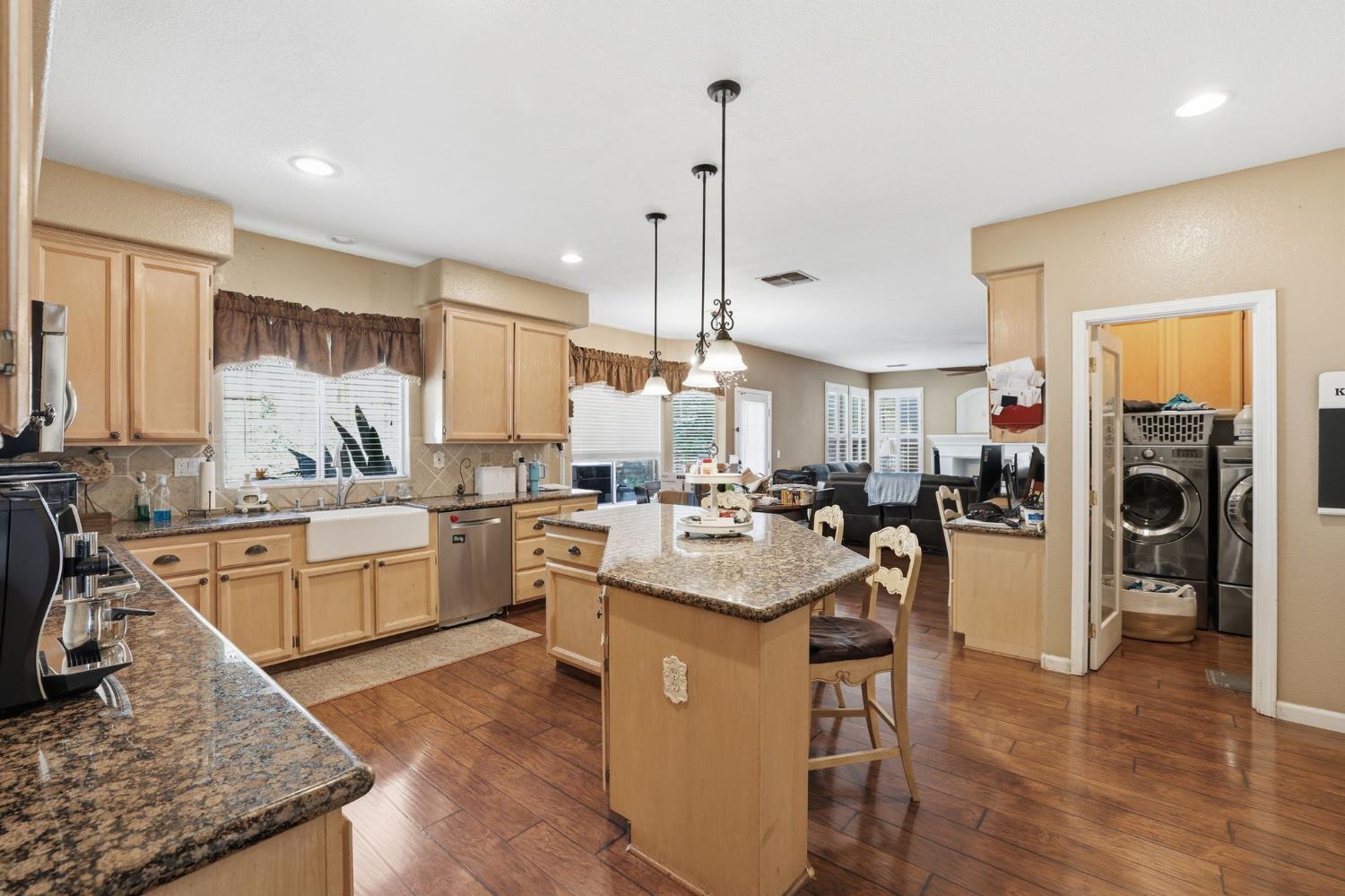 1105 Sedona