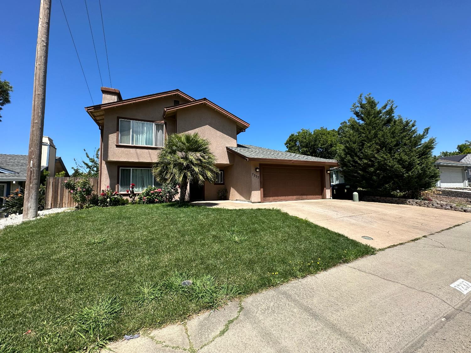 7237 Holworthy Way