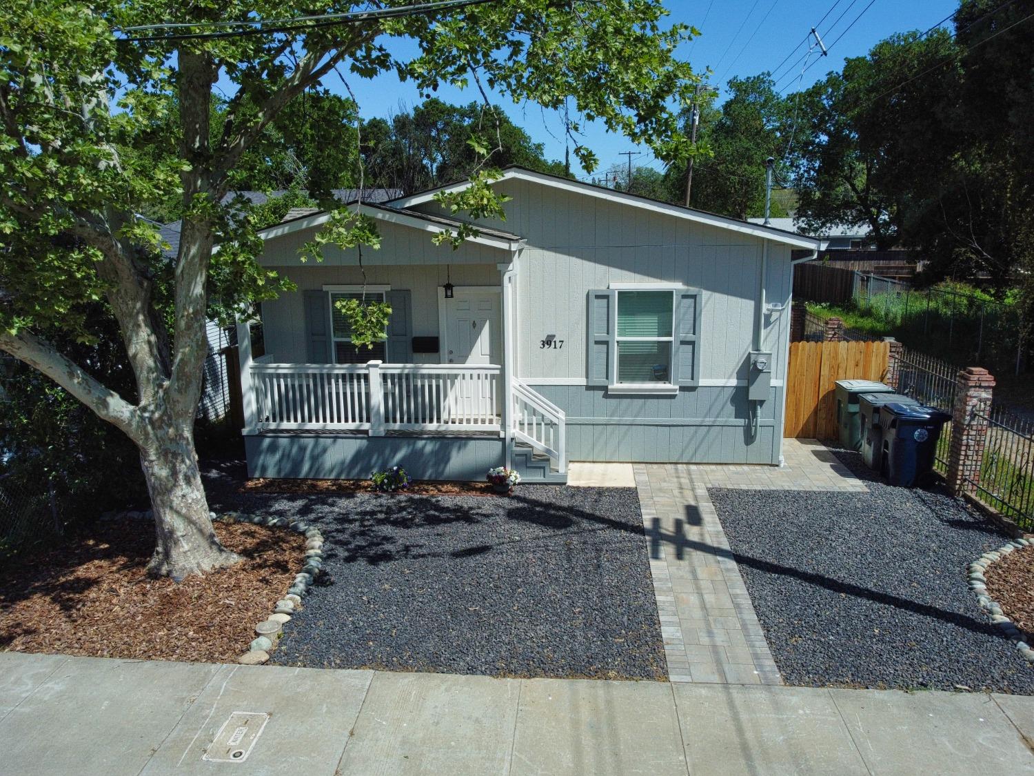 3917 Boyle Court