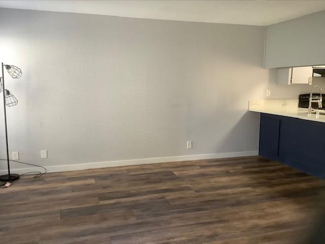 5601 Walnut Avenue 4