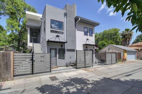1413 Victorian Alley Sacramento CA 95818