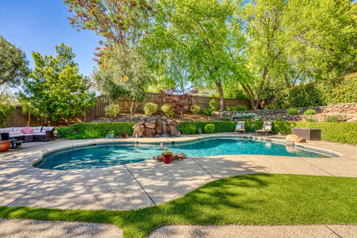 7037 Rosado Drive