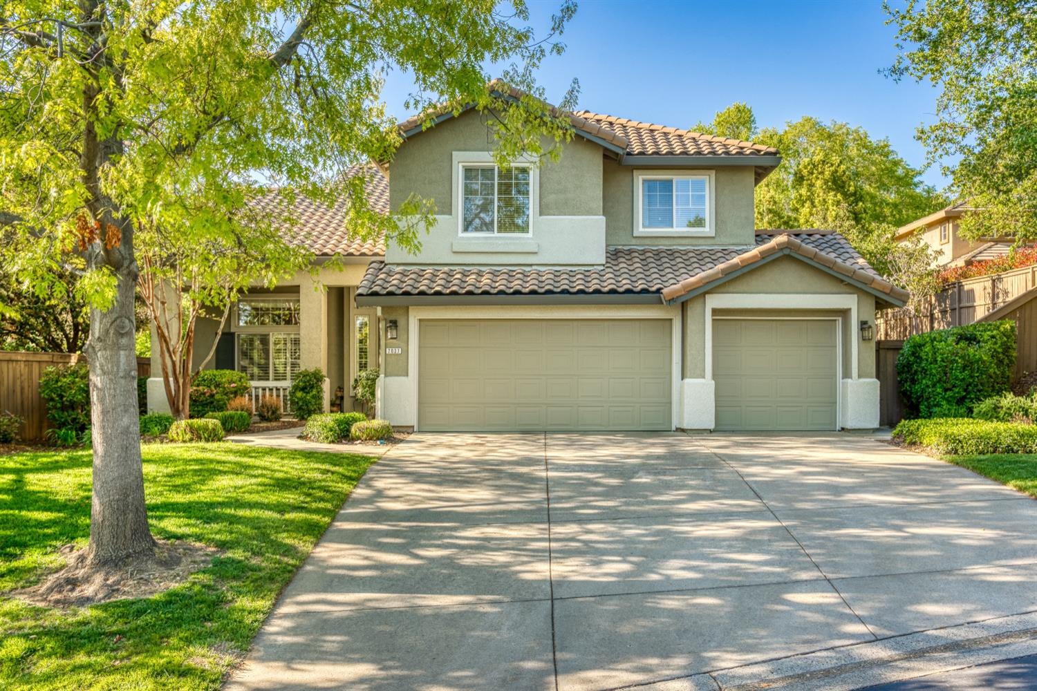 7037 Rosado Drive