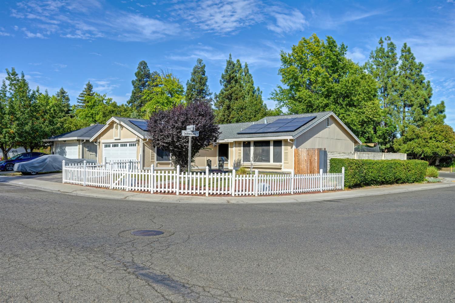 3973 Weybridge Way