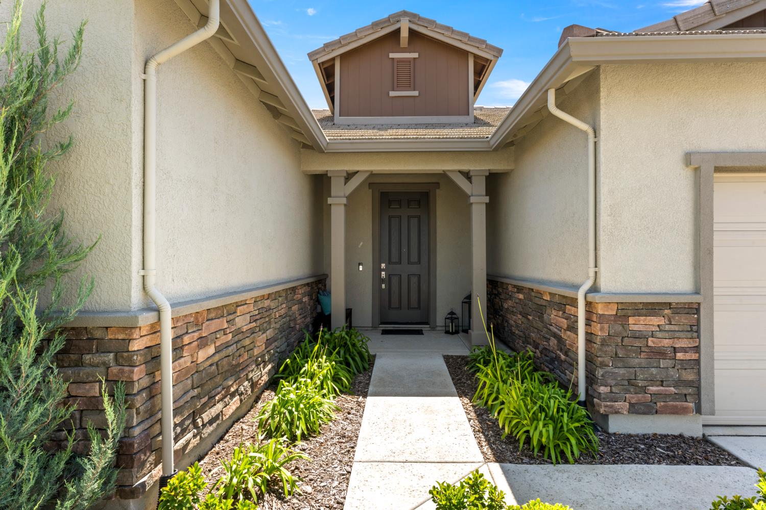 1051 Carson River Drive