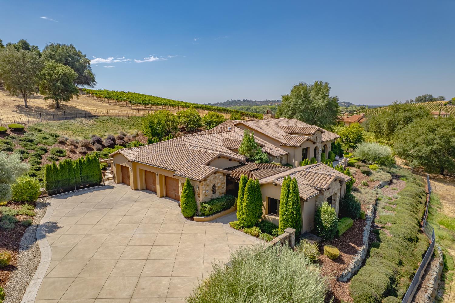 6600 Rutherford Canyon Road