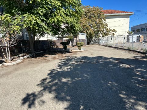 525 4th Street Marysville CA 95901