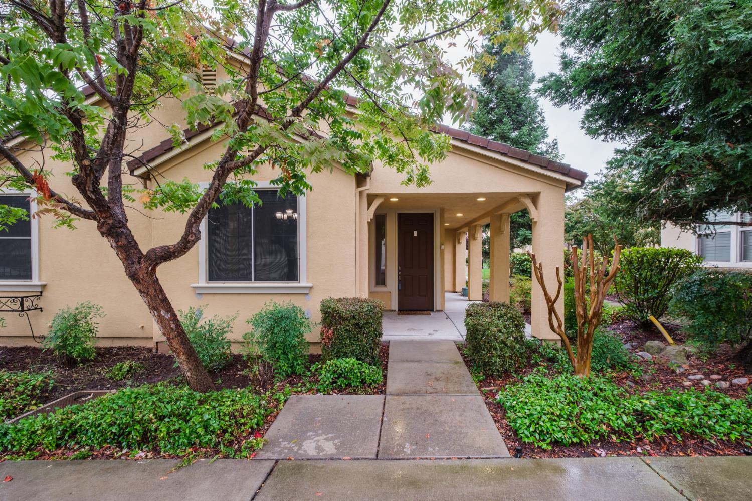 1656 Marseille Lane