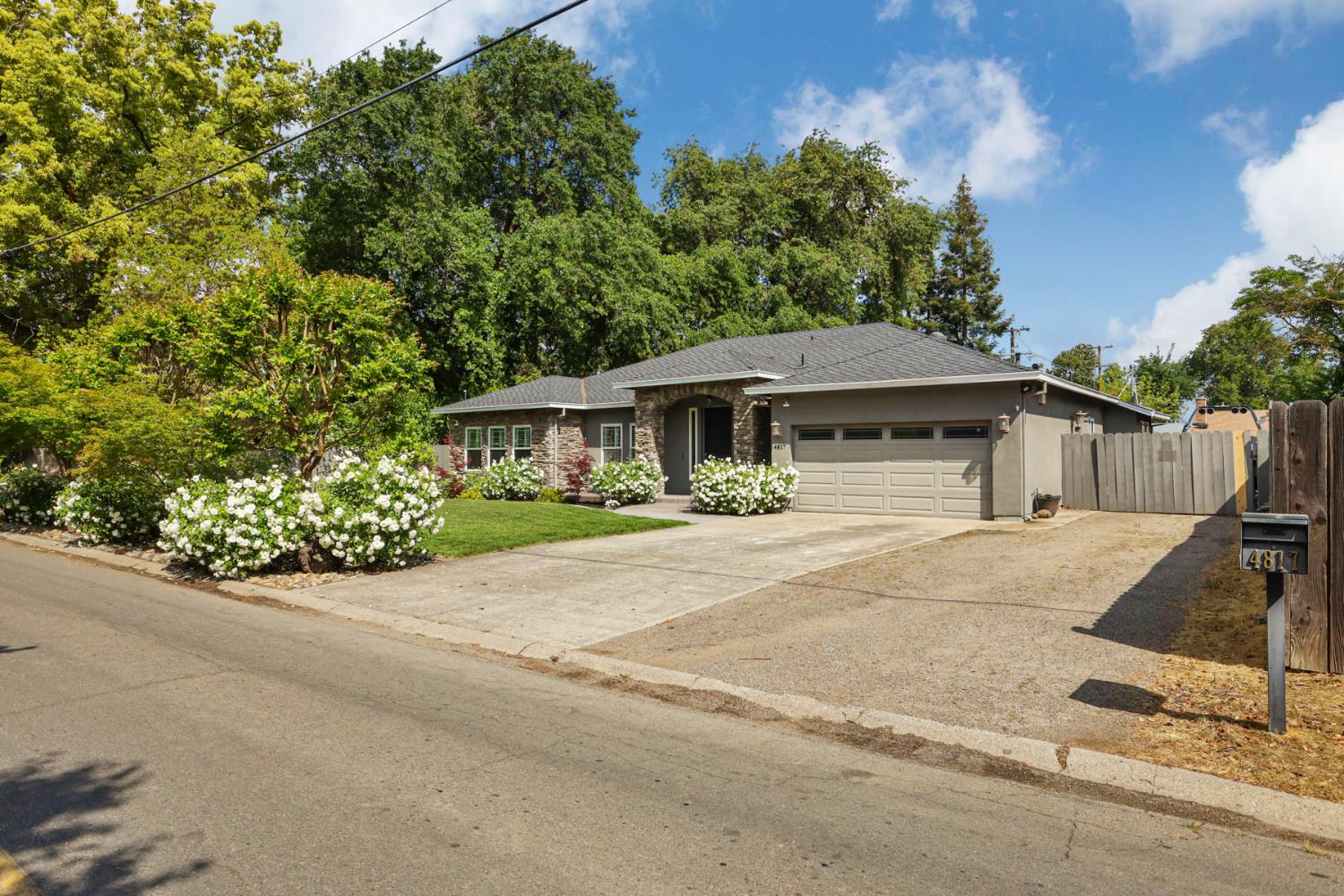 4817 E Morada Lane