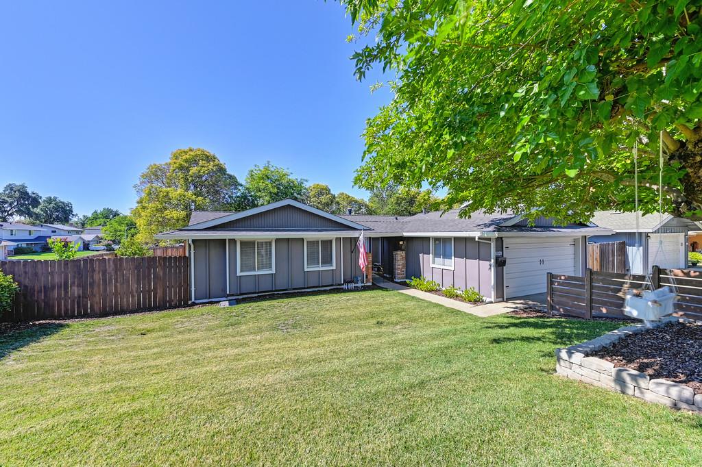 6828 Will Rogers Drive