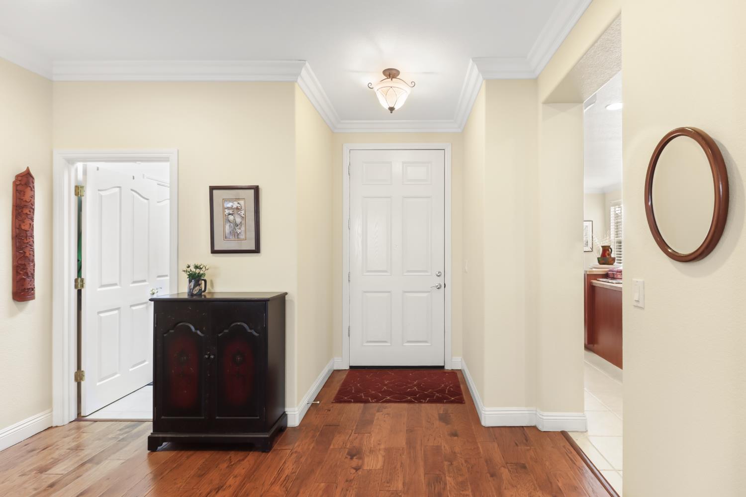 270 Rock House Cir N