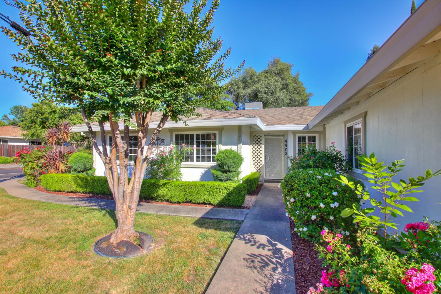 4402 White Oak Court