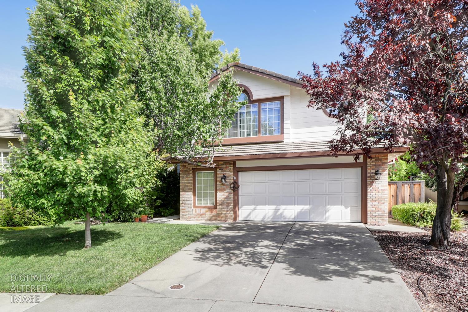 2424 Carr Court