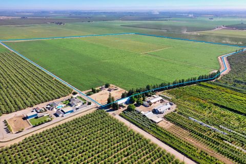 4942 Mccracken Road Patterson CA 95363