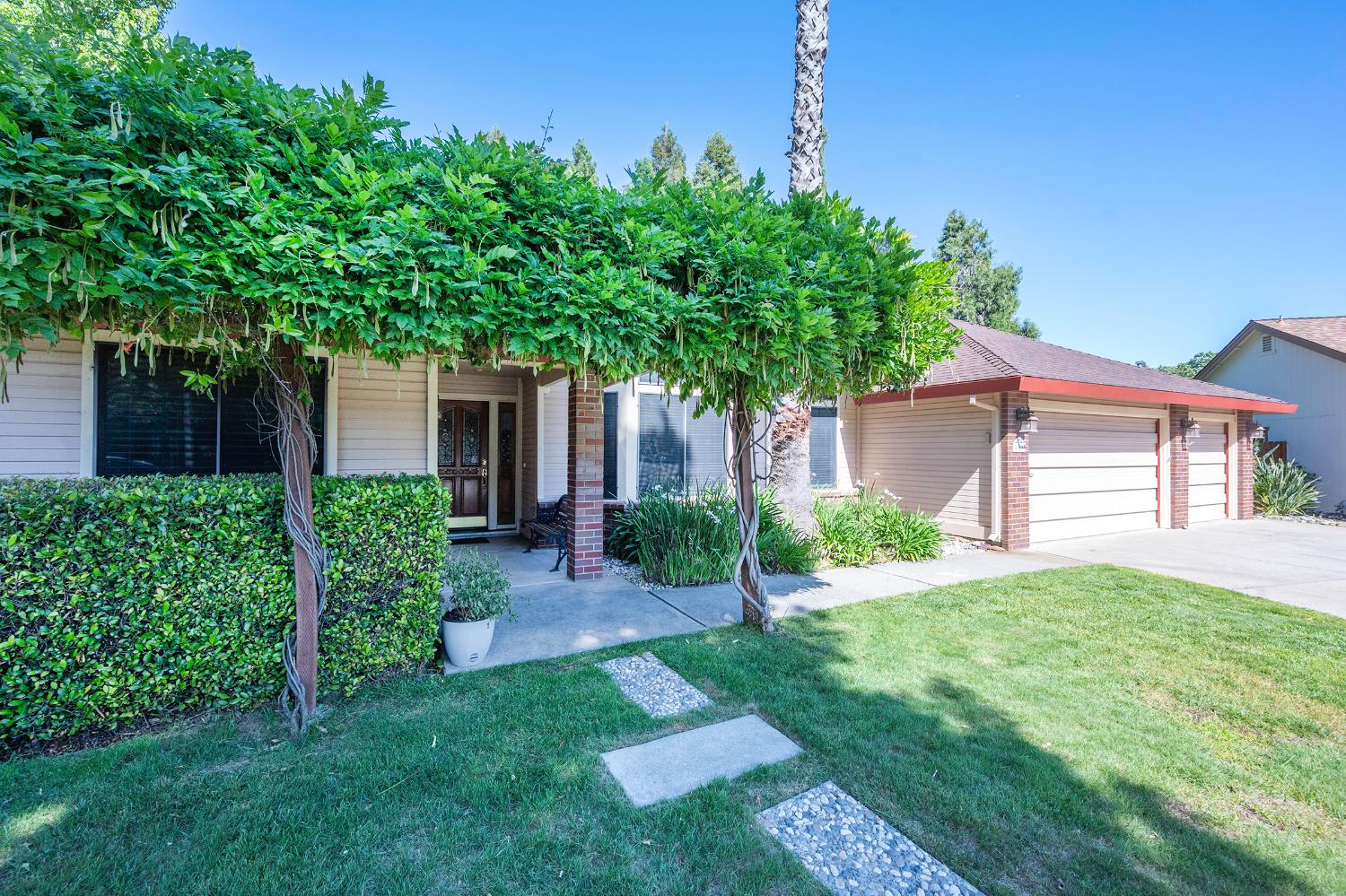 426 Taggert Court
