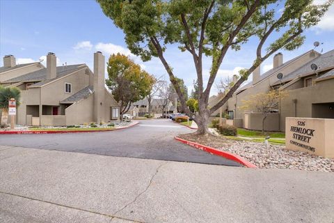 5226 Hemlock Street Unit 29, Sacramento, CA 95841 - MLS#: 225011955