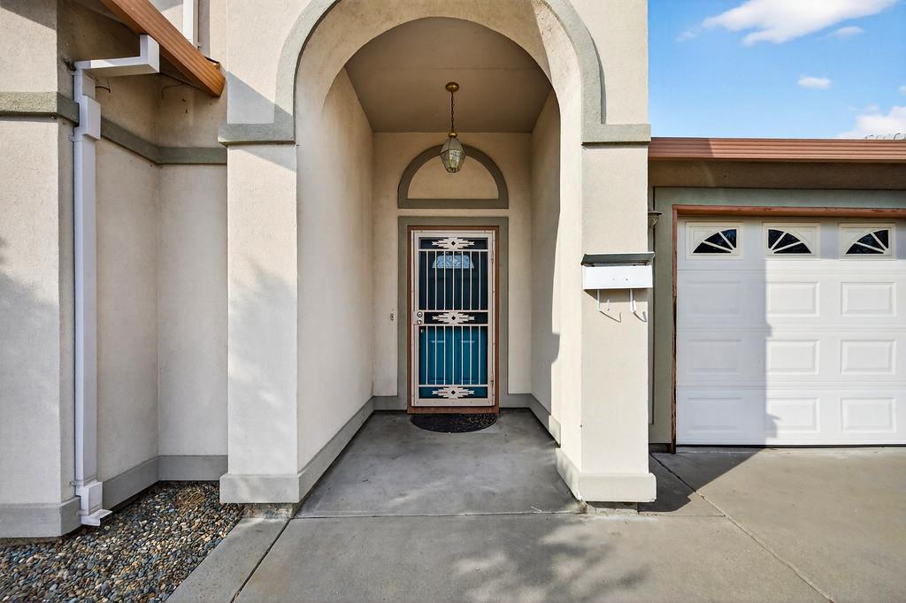 115 Arcade Boulevard