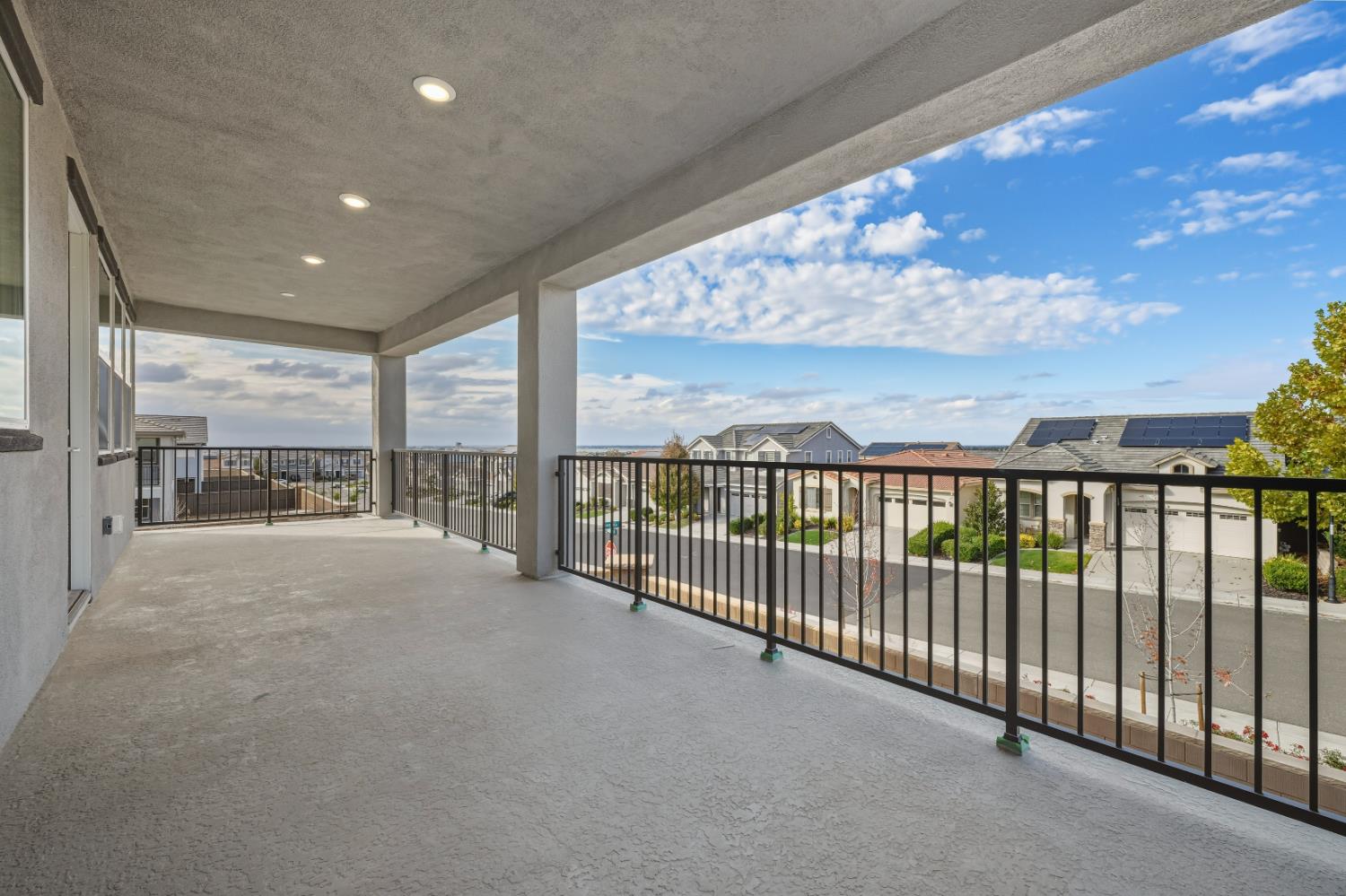 3027 Blackpoint Court