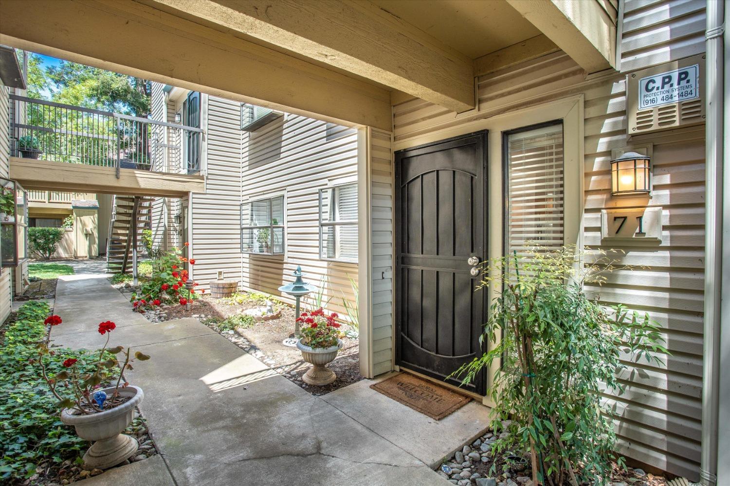 2280 Hurley Way 71