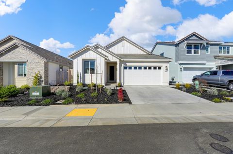 12713 Mission Peak Way Rancho Cordova CA 95742