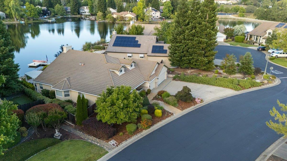 3417 Thornhill Drive