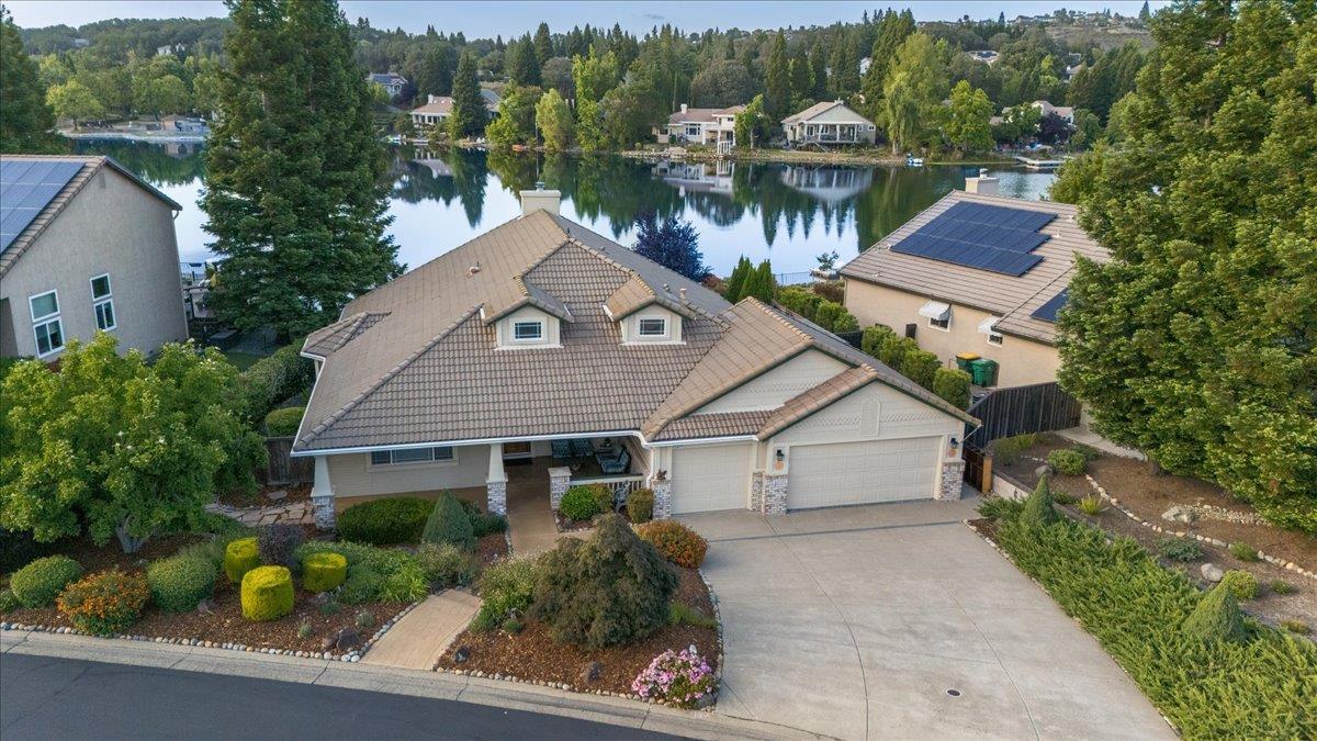 3417 Thornhill Drive