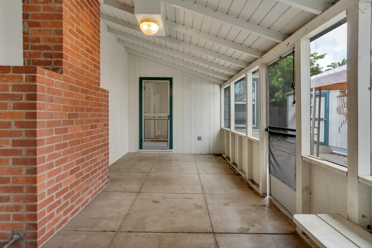 Los Banos, California 93635, United States, 3 Bedrooms Bedrooms, ,2 BathroomsBathrooms,Residential,Active,29790