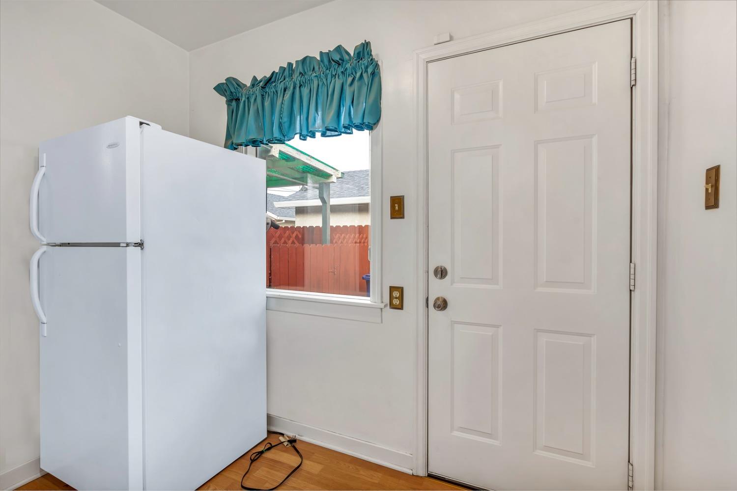 Los Banos, California 93635, United States, 3 Bedrooms Bedrooms, ,2 BathroomsBathrooms,Residential,Active,29790