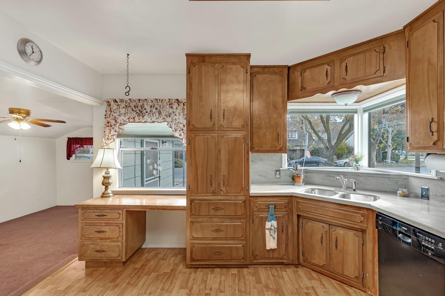 Los Banos, California 93635, United States, 3 Bedrooms Bedrooms, ,2 BathroomsBathrooms,Residential,Active,29790