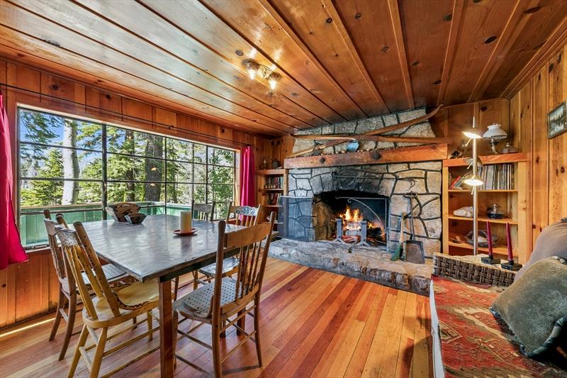 38 Sayles Flat