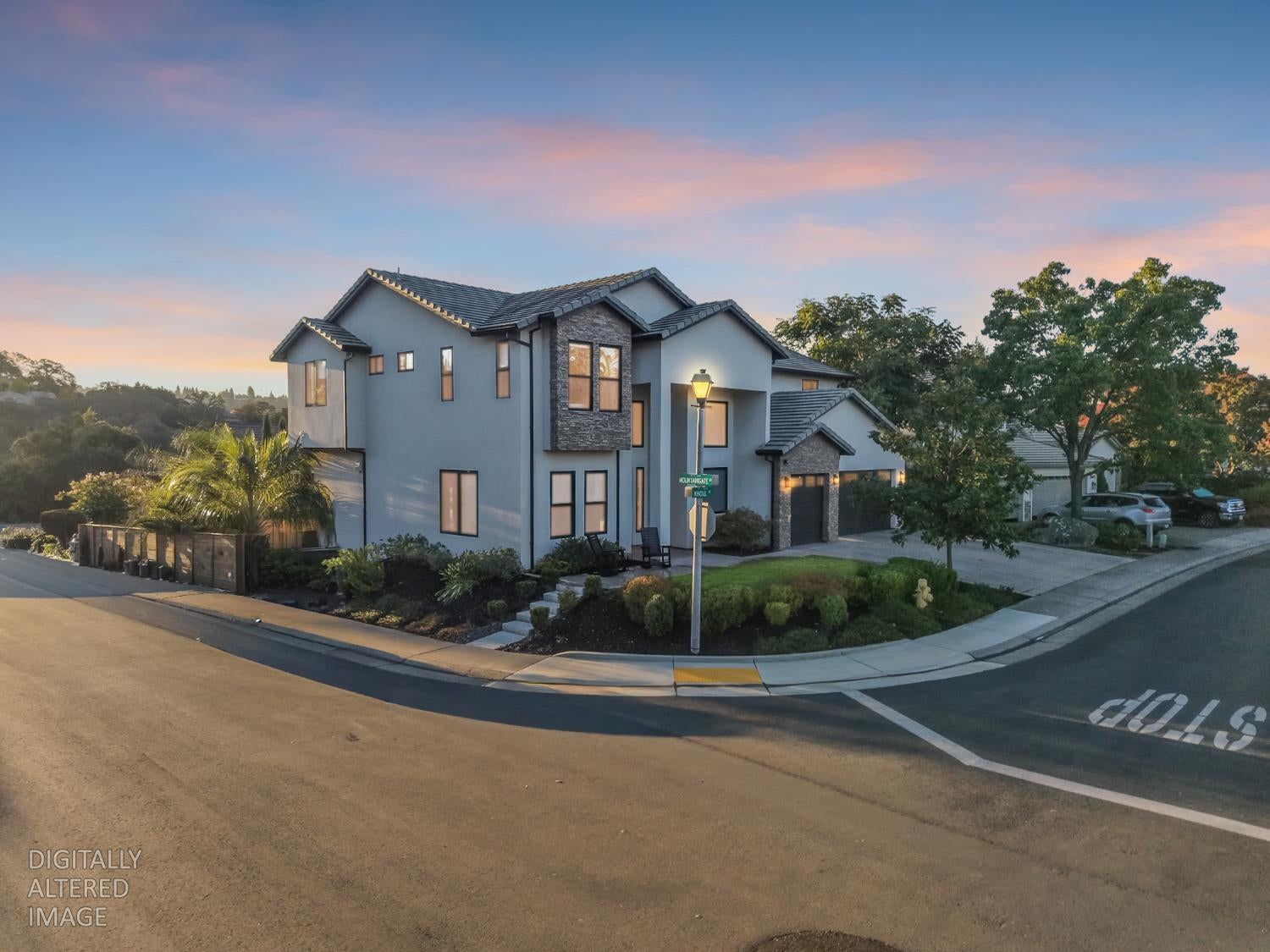 2501 Knoll Court