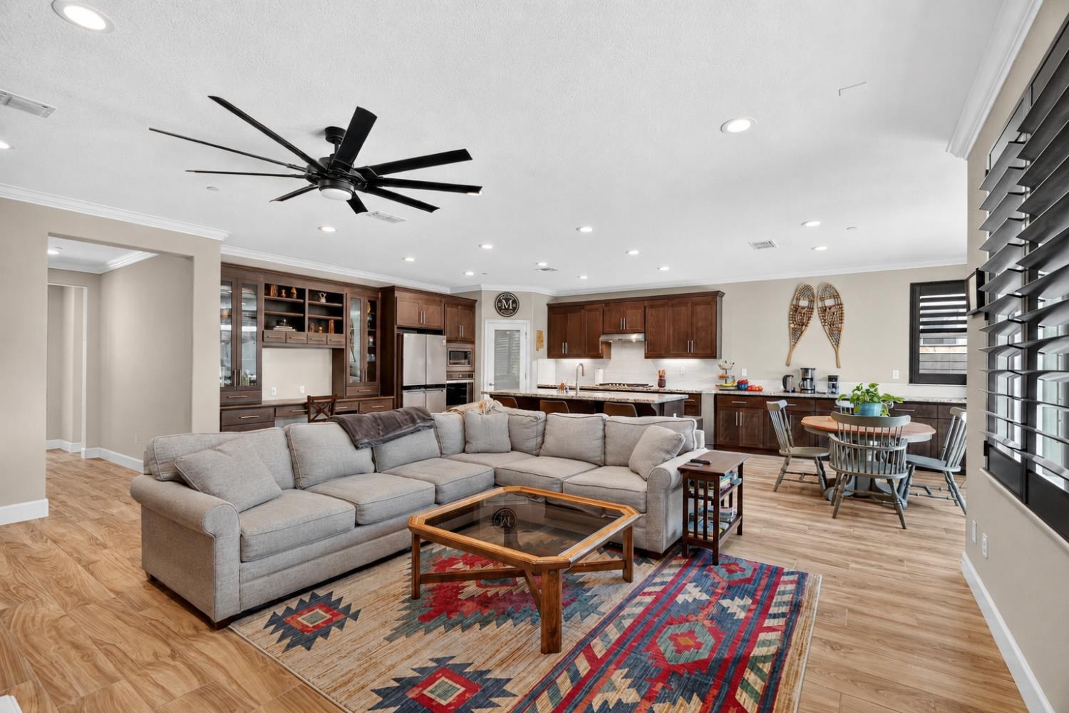 217 Seneca Way