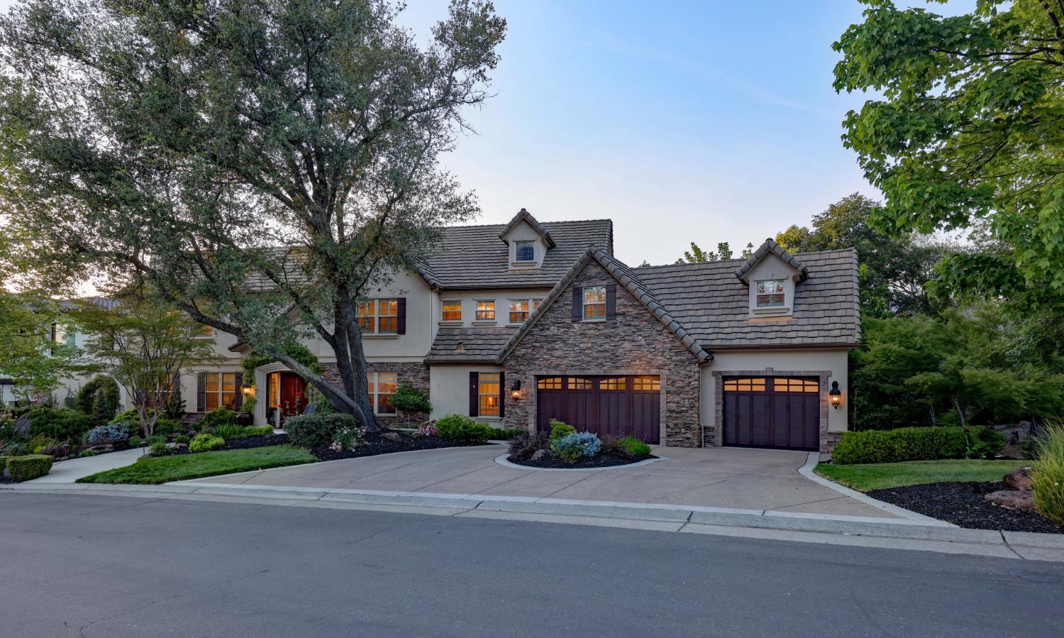 9860 Granite View Lane