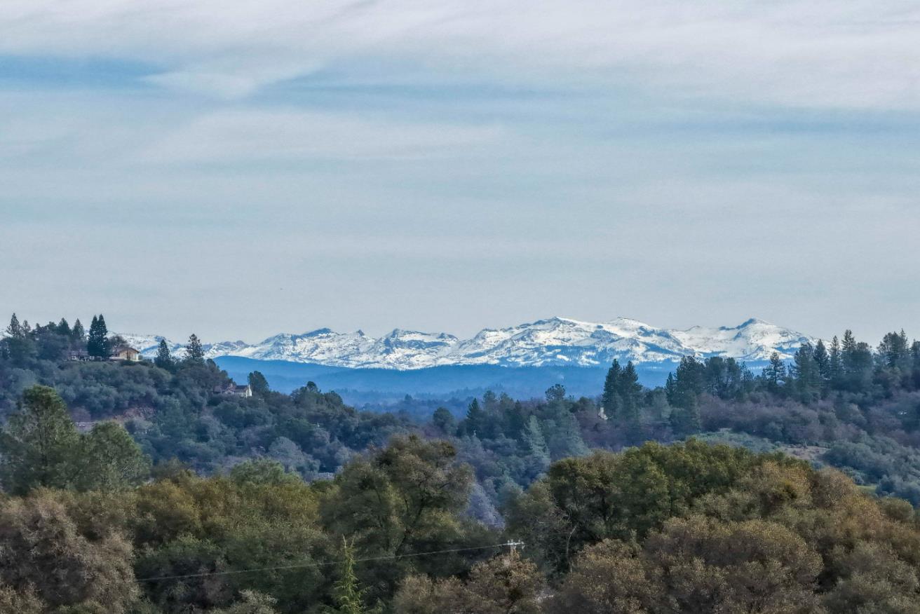 765 Sierra View Court