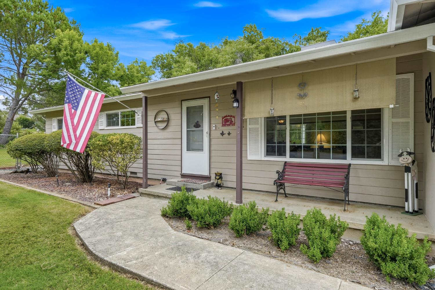 3763 Peach Circle