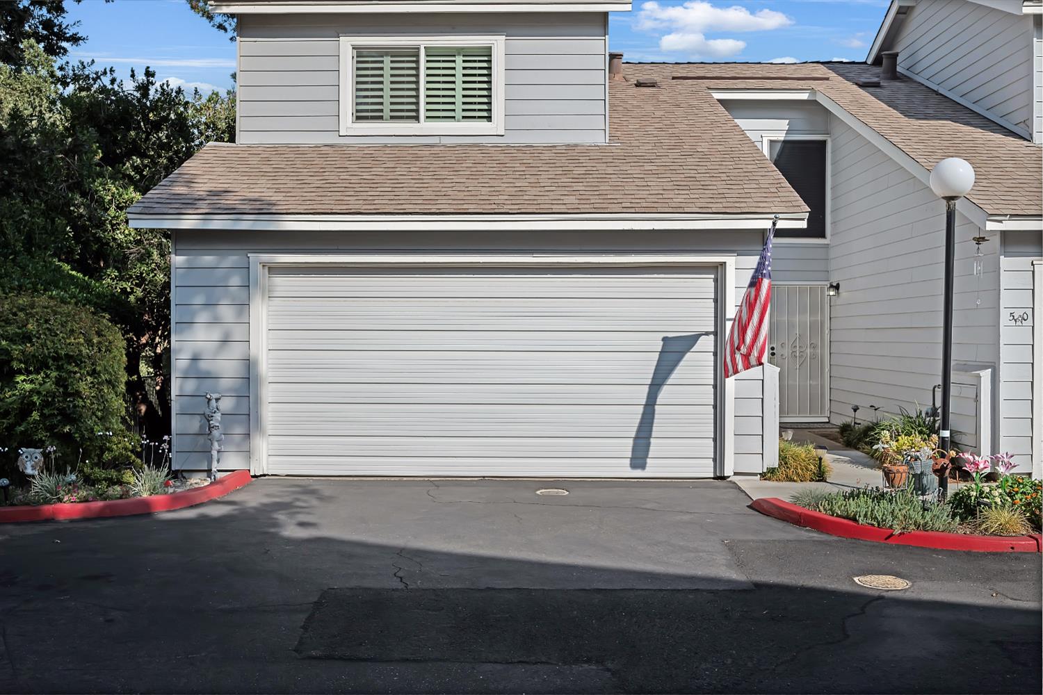 1675 Vernon Street 51