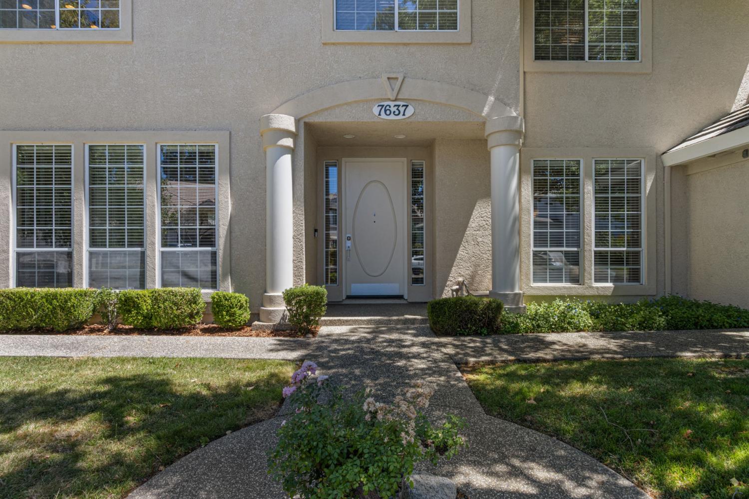 7637 Marina Cove Drive