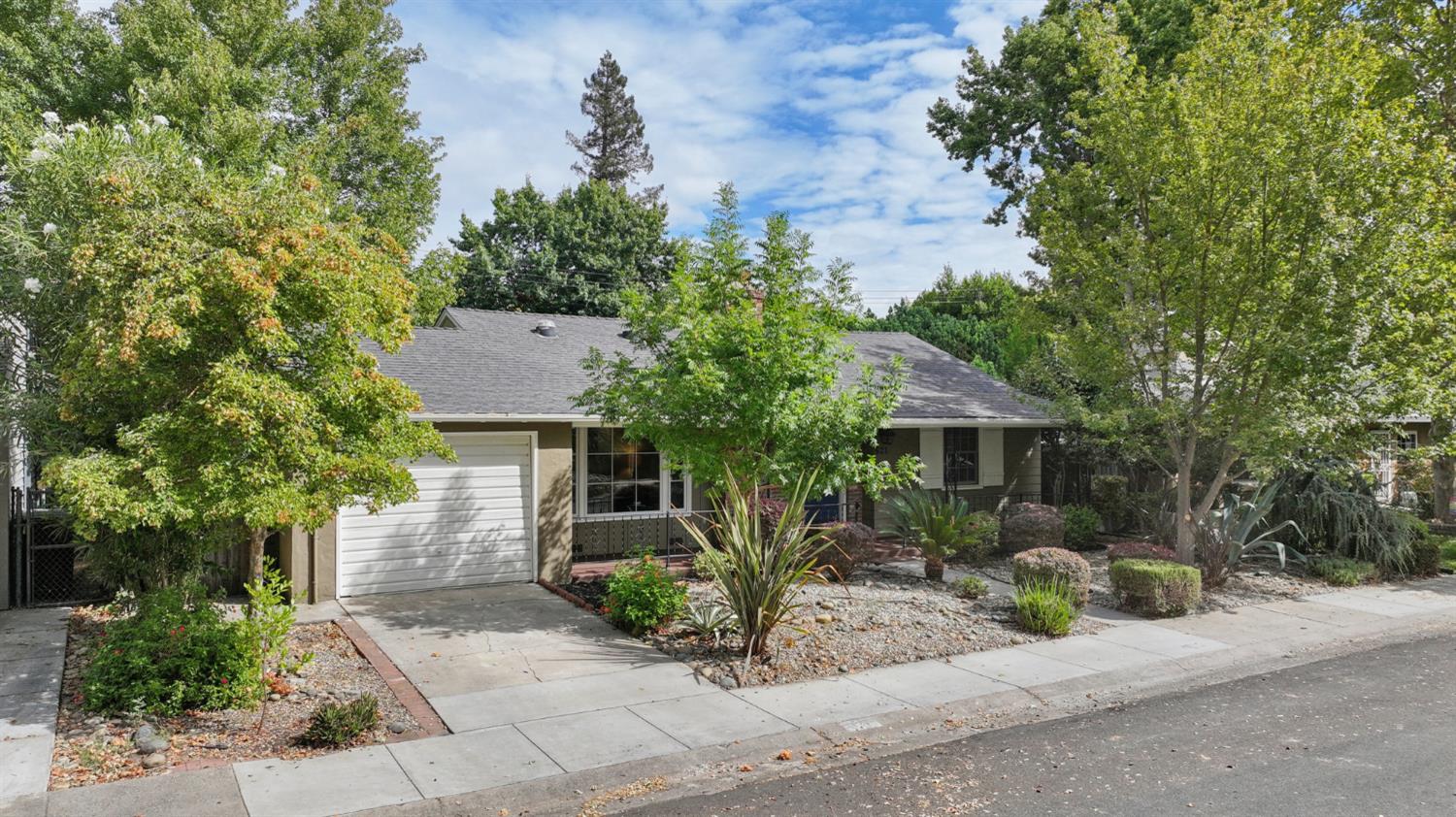 621 Jones Way
