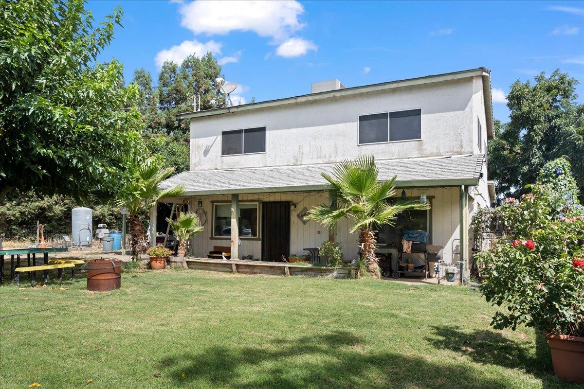 3203 E Collier Road